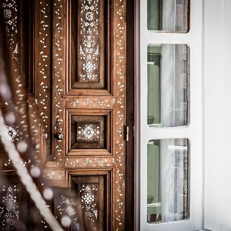 Dar Camelia Bed & Breakfast Tyre Bagian luar foto