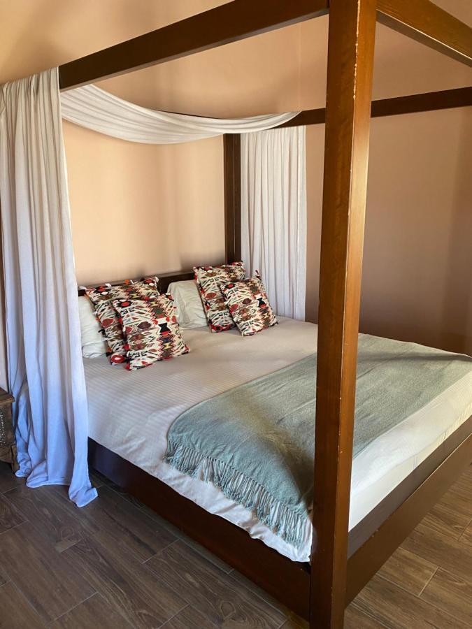 Dar Camelia Bed & Breakfast Tyre Bagian luar foto